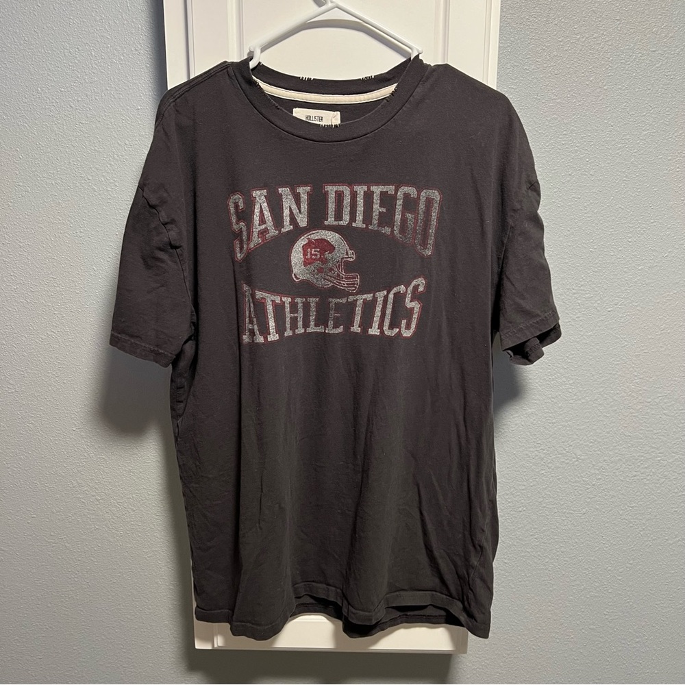 Hollister San Diego Athletics Tee L